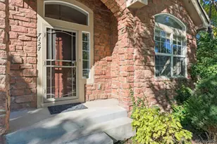 7127 S Versailles St, Aurora, CO 80016 - Photo 2