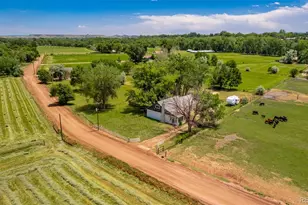 1202 Vine St, Canon City, CO 81212 - Photo 2