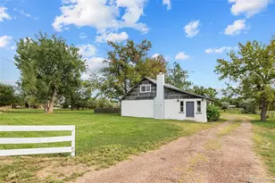 1202 Vine St, Canon City, CO 81212 - Photo 1