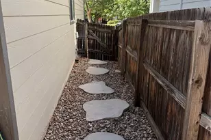 6827 W Rockland Pl, Littleton, CO 80128 - Photo 20