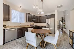 6827 W Rockland Pl, Littleton, CO 80128 - Photo 4