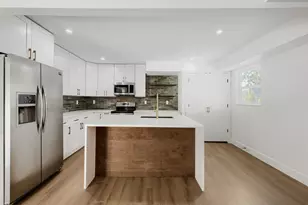 2813 S Xanadu Way, Aurora, CO 80014 - Photo 2