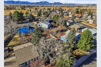 385 Lilac Circle, Louisville, CO 80027 - Photo 2