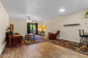 123 Burgundy Cir, Silverthorne, CO 80498 - Photo 2