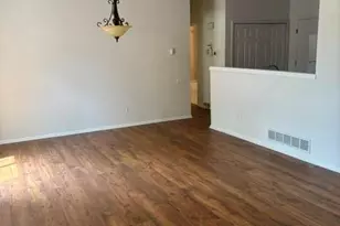 847 S Evanston Cir, Aurora, CO 80012 - Photo 14