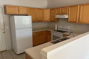 847 S Evanston Cir, Aurora, CO 80012 - Photo 6