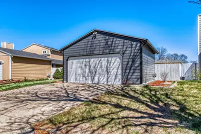 19335 E Batavia Place E, Aurora, CO 80011 - Photo 2