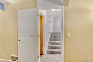 19335 E Batavia Pl E, Aurora, CO 80011 - Photo 6