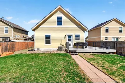 2721 Quarterland Street, Strasburg, CO 80136 - Photo 18