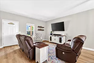 2721 Quarterland St, Strasburg, CO 80136 - Photo 4