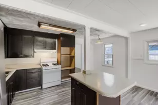 1273 Moline St, Aurora, CO 80010 - Photo 8