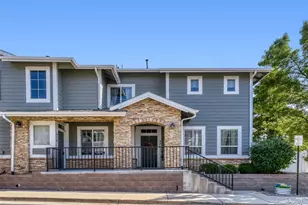 226 Whitehaven Cir, Littleton, CO 80129 - Photo 2