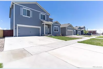 207 Zachary Street, Keenesburg, CO 80643 - Photo 2