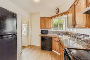 3348 S Emerson St, Englewood, CO 80113 - Photo 10