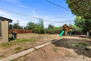 12445 E 6th Pl, Aurora, CO 80011 - Photo 22
