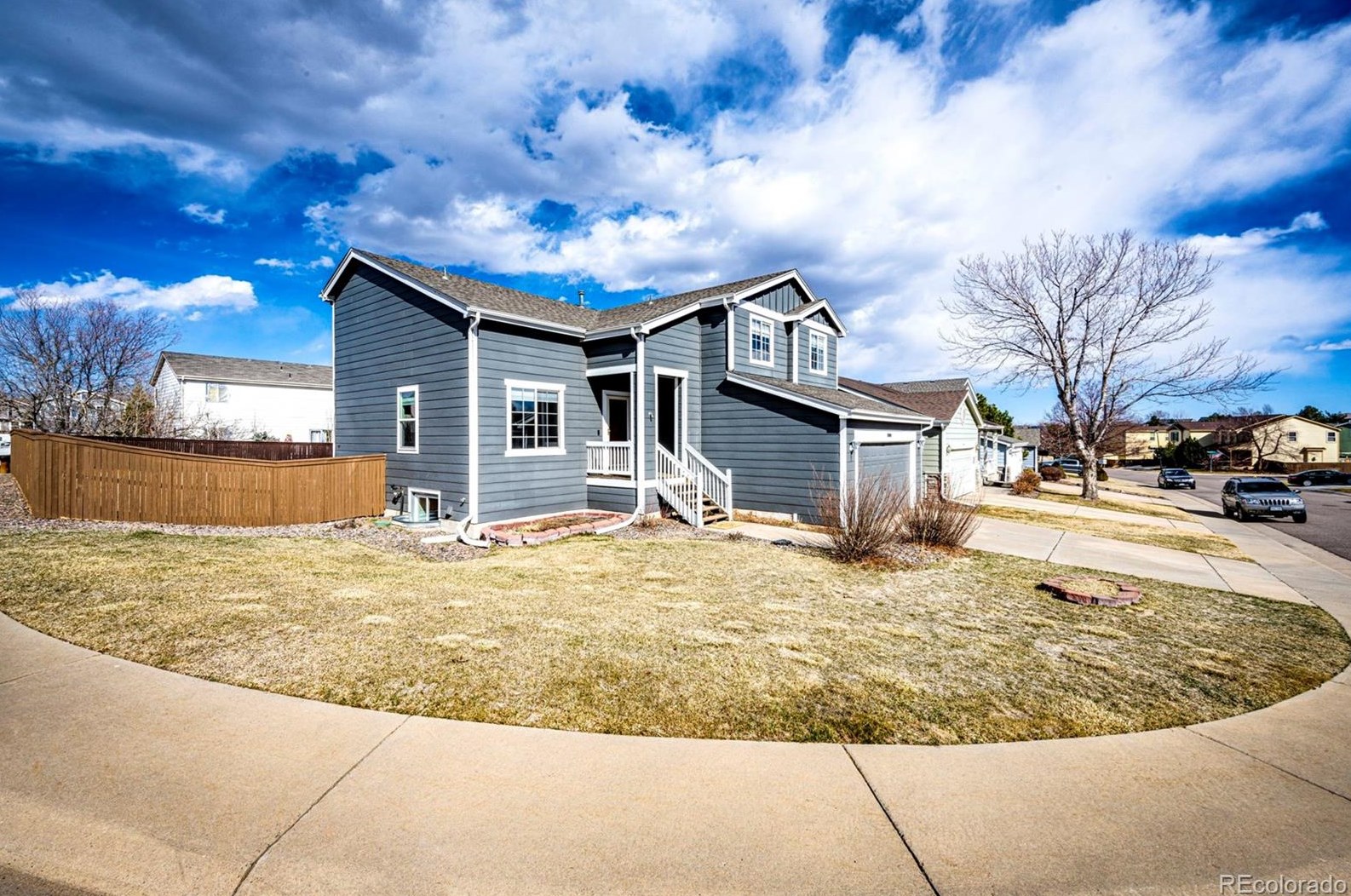 10000 Strathfield Ln, Littleton, CO 80126-8856