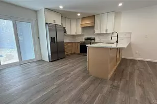 995 Oakwood Dr, Castle Rock, CO 80104 - Photo 10