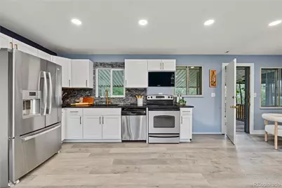 1259 Dearborn Street, Aurora, CO 80011 - Photo 10