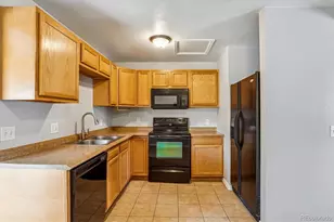 7910 Olive St, Commerce City, CO 80022 - Photo 14