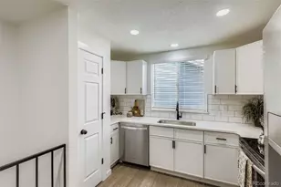 4465 Durham Ct, Denver, CO 80239 - Photo 12