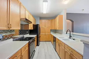 14211 E 1st Dr, Aurora, CO 80011 - Photo 10