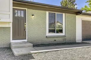 2710 W 101st Pl, Denver, CO 80260 - Photo 2