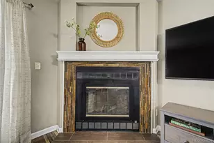 8198 S Columbine Ct, Centennial, CO 80122 - Photo 6