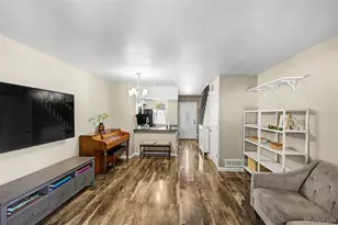 8198 S Columbine Ct, Centennial, CO 80122 - Photo 4