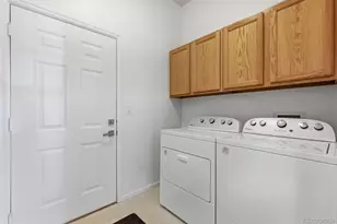 1685 S Emporia Ct, Aurora, CO 80247 - Photo 14