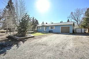 212 N Gunnison Ave, Buena Vista, CO 81211 - Photo 2