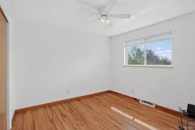 9604 W Kentucky Avenue, Lakewood, CO 80226 - Photo 24