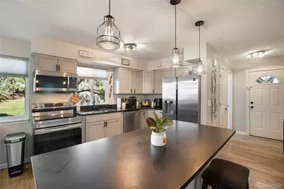 39 S Nome Street, Aurora, CO 80012 - Photo 14