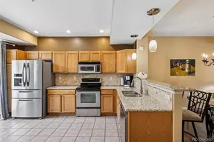 18767 E Yale Cir, Aurora, CO 80013 - Photo 4