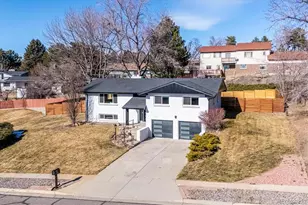 2661 S Chase Ln, Lakewood, CO 80227 - Photo 38