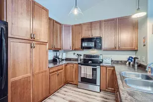 8779 S Kipling Way, Littleton, CO 80127 - Photo 4