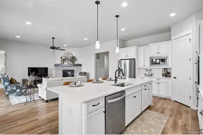 8749 S Quatar Street, Aurora, CO 80016 - Photo 8