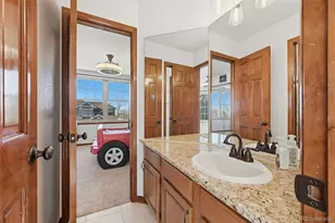 9372 Prairie View Dr, Highlands Ranch, CO 80126 - Photo 34