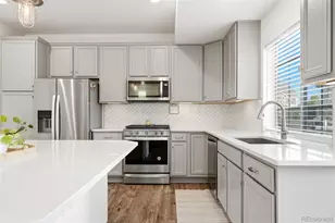 10061 Zeno St, Commerce City, CO 80022 - Photo 14