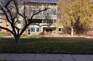 660 S Alton Way, Denver, CO 80247 - Photo 4