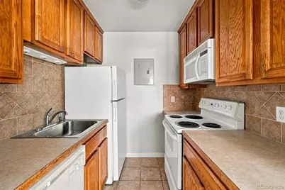 733 E 2nd Avenue #103, Denver, CO 80203 - Photo 8