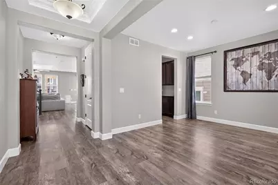 4862 S Versailles Court, Aurora, CO 80015 - Photo 6