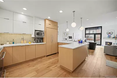 1512 Larimer Street #26, Denver, CO 80202 - Photo 2