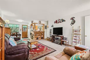 303 Elmwood Dr, Colorado Springs, CO 80907 - Photo 4
