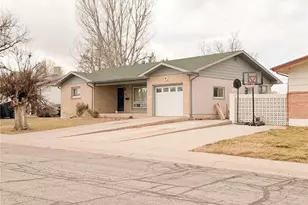 162 Fordham Cir, Pueblo, CO 81005 - Photo 30