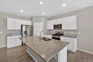 2018 Bouquet Dr, Windsor, CO 80550 - Photo 10
