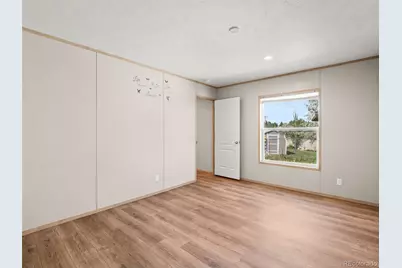 420 E 57th Street, Loveland, CO 80538 - Photo 10