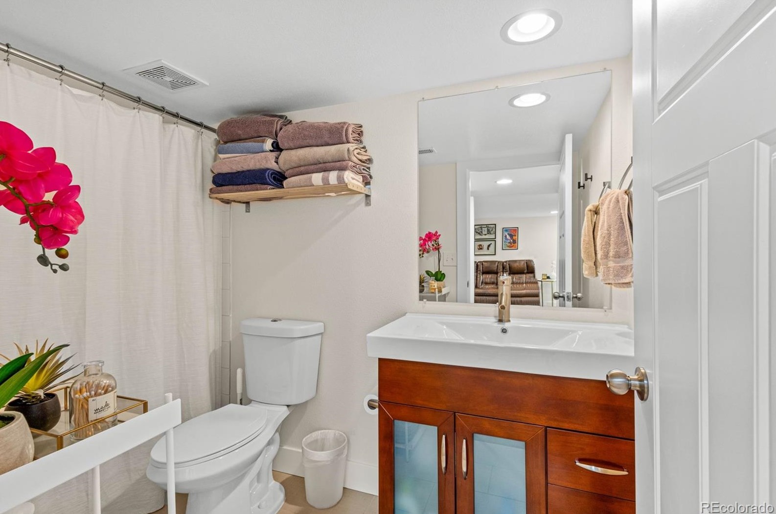 2824 Clayton St, Denver CO  80210-6417 exterior