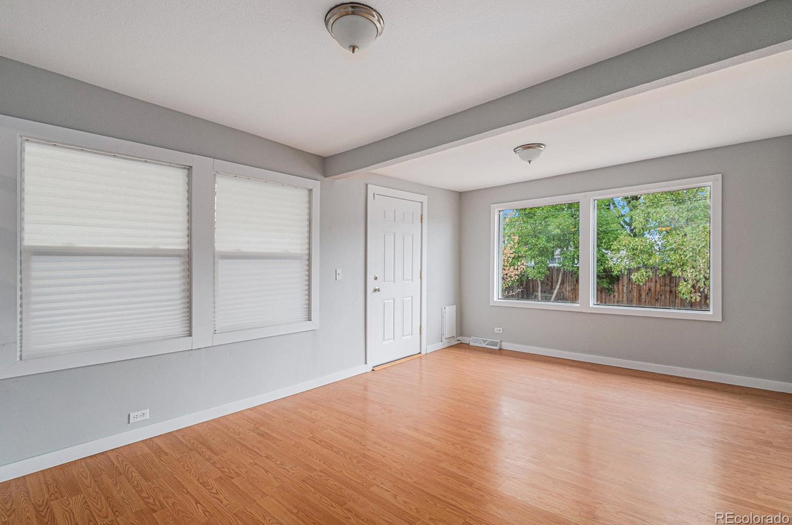 10525 Montview Blvd, Denver CO  80010-2334 exterior