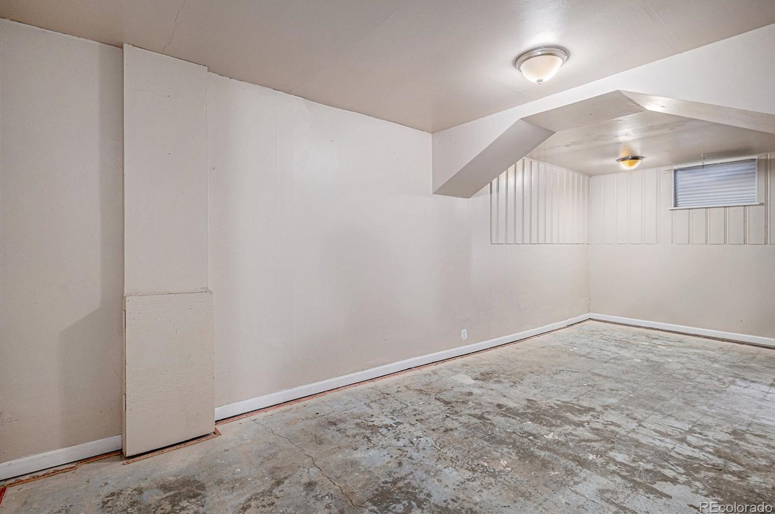 10525 Montview Blvd, Denver CO  80010-2334 exterior