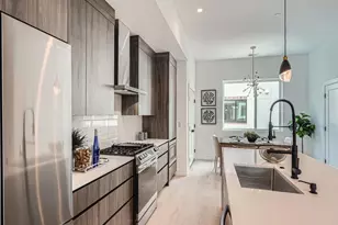 2118 Applewood Dr, Lakewood, CO 80215 - Photo 16